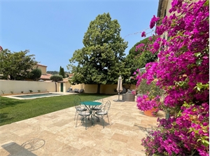 maison-villa à la vente -   83190  OLLIOULES, surface 200 m2 vente maison-villa - APR673453